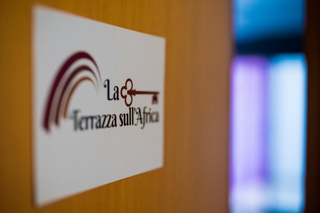 卡塔尼亚La Terrazza Sull'Africa公寓 外观 照片
